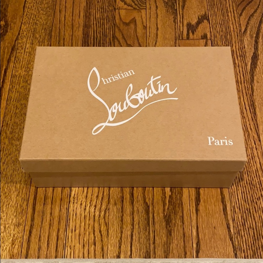 Christian louboutin shoebox